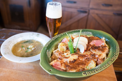 Zapecene_uzene_a cesnecka Zapecene_uzene_a cesnecka