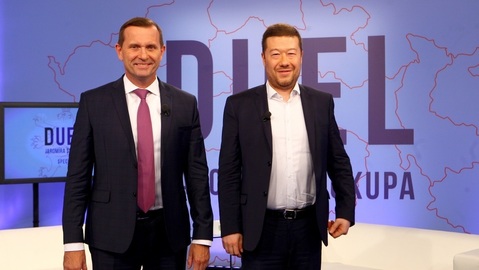 Moderátor pořadu Jaromír Soukup a šéf SPD Tomio Okamura na archivním snímku.