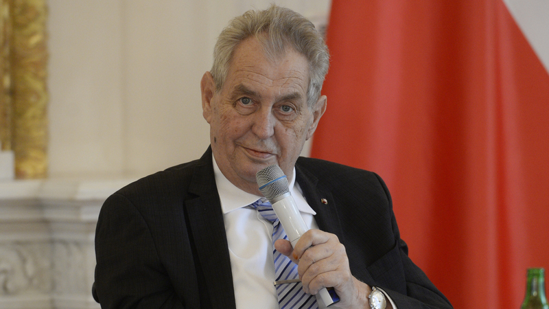 Prezident Miloš Zeman přijal 24. srpna 2021 na Pražském hradě české velvyslance při jejich každoroční poradě.