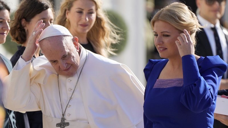 Papež František a slovenská prezidentka Zuzana Čaputová.