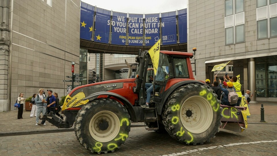 V Bruselu se konají další protesty zemědělců, protestují farmáři z Nizozemska i Polska, dorazilo na 500 traktorů