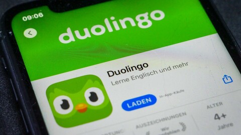 Aplikace na výuku jazyků Duolingo po varování Moskvy odstranila ve své ruské verzi odkazy na LGBT+