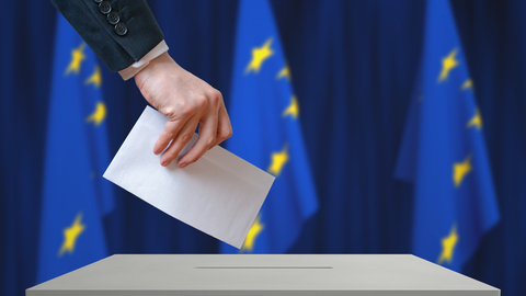 Ve čtvrtek začínají volby do Europarlamentu, jako první hlasují Nizozemci 