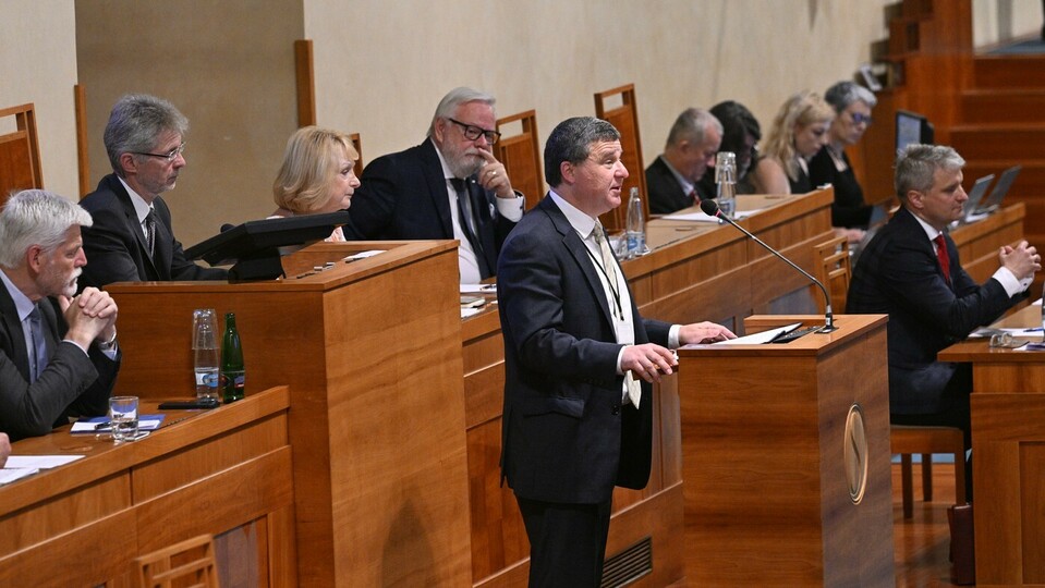 Vzdělávání úředníků obcí a krajů zřejmě bude mít od příštího roku nová pravidla, Senát je schválil